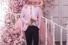 因内衣太小拒迎亲陷“罗生门”，新娘称前一晚沟通对方态度差，来接亲时出言不逊，新郎称受不了对方羞辱母亲图片