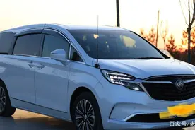 别克GL8发动机噪音大吗？它很费油吗？车主说了几个小毛病图片