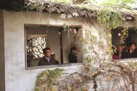 余华：《兄弟》图片