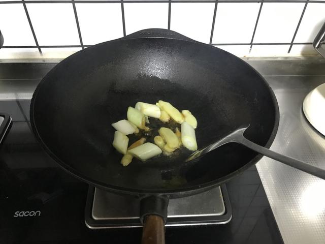 秋季别错过这个肉，富含18种氨基酸，补钙特给力，孩子常吃长高个