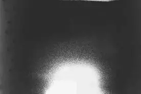 在广岛爆炸的原子弹“小男孩”图片