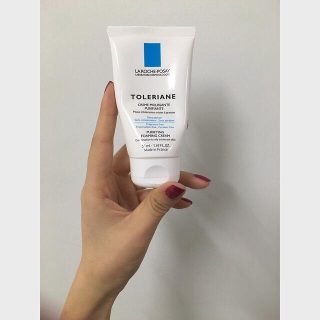 护肤第一步，打开深层清洁毛孔！认清自身肤质，选对洗面奶是关键