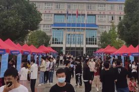 新武汉人、新入职员工：在武汉这座英雄城市里奋斗，很自豪图片
