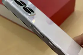 华为nova8 SE真机图曝光！后置矩阵四摄 边框平直图片