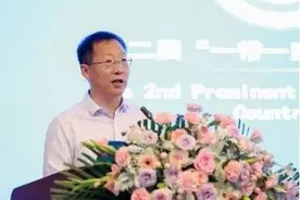校长砺志金句，润物无声图片