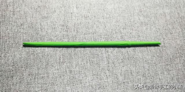 超漂亮的玫瑰花折纸，看似复杂，实则非常简单哦