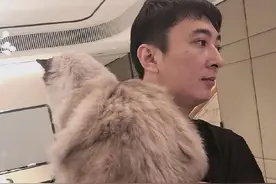 王思聪花百万配电脑，跑分9万7，世界排名第4，内存就有2个T图片