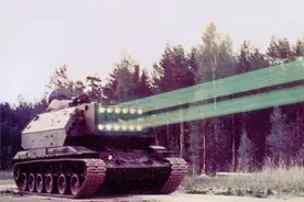 红警中的光棱坦克真被造出来了！揭秘苏联绝密激光坦克，射程太牛图片