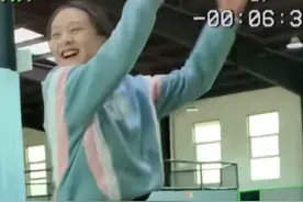 叶一茜晒儿女近况，森蝶长腿追赶成年人，小儿子继承田亮跳水天赋图片