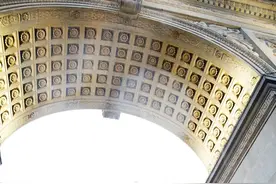 美国两代华人间的种族抗争论战图片