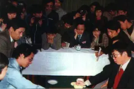 聂卫平创造历史的棋：连过武宫和大竹（胜负关键解析）图片