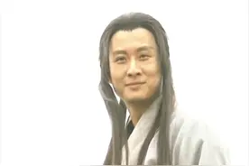 杨逍到底是什么来历？他一生不提自己的身世，却被武功暴露了出来图片