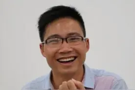 历经14年、参加10次高考，才圆梦清华的他，如今在做什么？图片