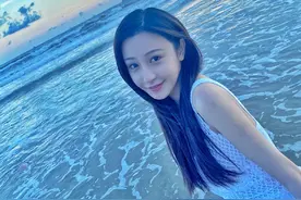 朱圣祎海边性感时尚写真图片图片