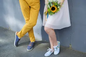 结婚32年从未吵过架，这对民工夫妻，教会了我们什么是有爱的婚姻图片