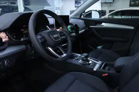 隐形车衣能带来什么？看看这台施工后的奥迪Q5L你就明白图片