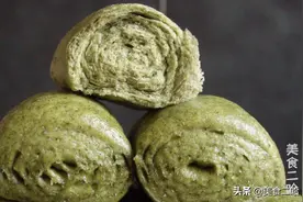 春天适合吃艾草，教你做千层艾草馒头，不提前发面，一层比一层香图片