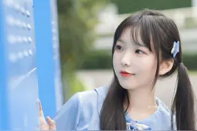 JK少女丨夏日奶蓝泡芙图片