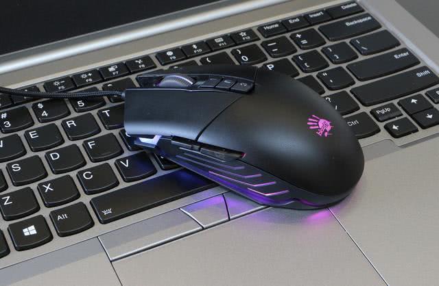 200万圈光轮！伪游戏发烧友、办公用户用啥鼠标？血手幽灵P9