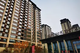 “货不对板”即墨招商公园1872遭维权 开发商：问题不属实图片