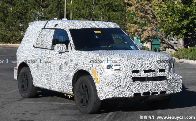 福特注册Black Diam><p></p><p></p><p>【福特全新SUV“baby Bronco”】</p><p>【佰咖汽车·海外新车资讯】福特有很多正在开发的车型，其中一款比较重要的车型是Bronco。福特希望将这款车与越野SUV的标杆Jeep牧马人一较高下。不过，要做到这一点，福特需要的不仅仅是Bronco铭牌。牧马人一直在吹捧它有能力的越野型号像Rubicon。福特需要的不仅仅是Bronco，一份新的专利申请可能会暗示福特的想法。根据GM Authority的消息，福特已经申请了Black Diamond铭牌，但福特并不是第一个使用它的品牌。</p><img src=