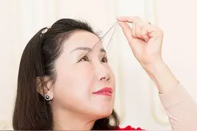 江苏女子睫毛长达20厘米 打破自己的吉尼斯记录 称之“佛祖的礼物”图片