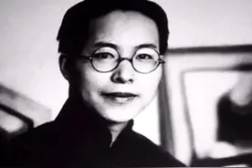 民国大师沈从文的妻子，读书时就是校花，嫁给沈从文后却遭到背叛图片