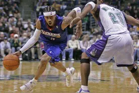 为何说艾弗森过人最强？看这些图就懂了，晃倒1次不够还要再来1次图片