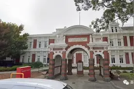 近30万年薪招环卫工，却只招女性不要男的！网友：这则标榜“平等”的招聘广告本身就“不平等”图片