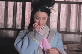 《金瓶梅》里，潘金莲如何用自己的一缕青丝来取悦男人？图片