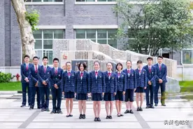 浙江省首屈一指的中学，位于宁波的一个小县城，已有快100年历史图片