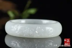 玉镯怎么鉴别真假？鉴别玉镯真假的简单方法图片