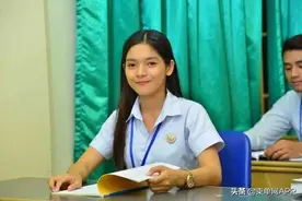 柬埔寨美女老师颜值爆表意外走红，迷倒万千网友！图片