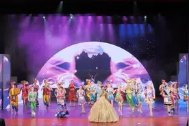 【桂台欢度“壮族三月三”节目展播】民族舞《广西尼的呀》《铃鼓舞》图片