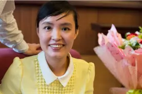 最美教师张丽莉双腿截肢，并不在编制内，月薪1000仍救助学生图片
