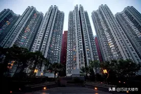 一楼送个“大花园”，顶楼赠送小阁楼，为何内行人却表示要远离？图片