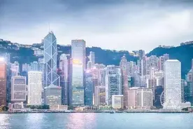 为什么日本人去香港可以待30天，美国人待90天，大陆人只能待7天图片