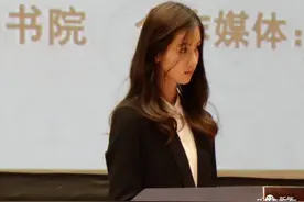 陈都灵20岁大学私照太美了！网友说比如今在娱乐圈的她美十倍？图片