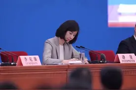 张璐，有新职图片