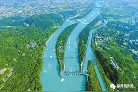 都江堰市荣膺“中国净水百佳县市”榜首！图片