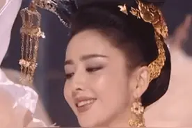 佟丽娅“赵飞燕”扮相照片流出，连腋窝都如此精致的女星图片