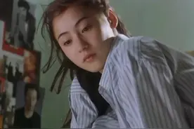 “玉女掌门人”张柏芝，是怎样一步步跌下神坛的：年少，太轻狂图片
