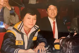 前女乒名将改名入日籍，击败邓亚萍大喊"哟西"，采访时拒绝用中文图片