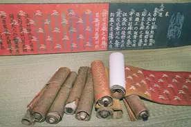 老人家传9道清代圣旨，借博物馆展览后弄丢2两道，终只获赔9万图片