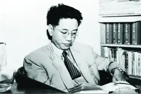 百廿星辰 | 华岗：“可酬热血换文章”图片