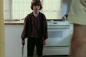 深度解析载入电影史册的《蝴蝶效应》，6种人生结局、4个版本结局图片