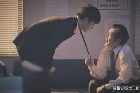 为了抵御职场霸凌，这些韩国上班族秒变007图片