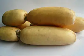 莲藕不要直接放冰箱，教你正确的保存方法，放半个月都不发黑视频封面