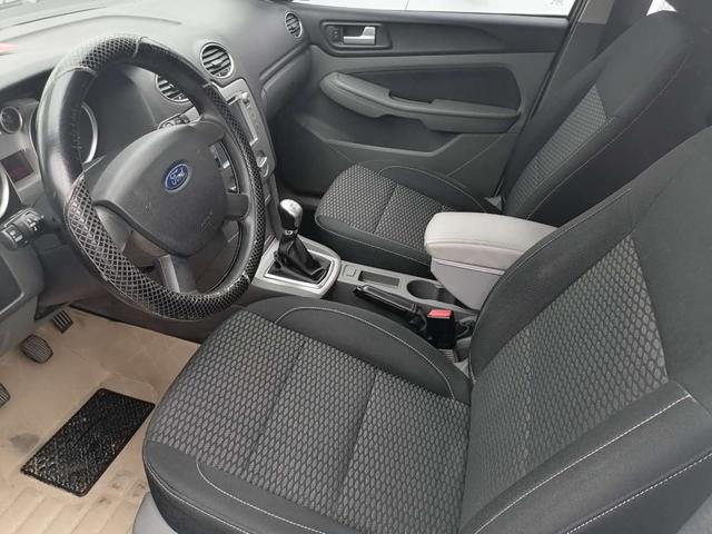 期待已久的经典福克斯两厢版，胖哥已顺利拿下，1.8排量手动挡