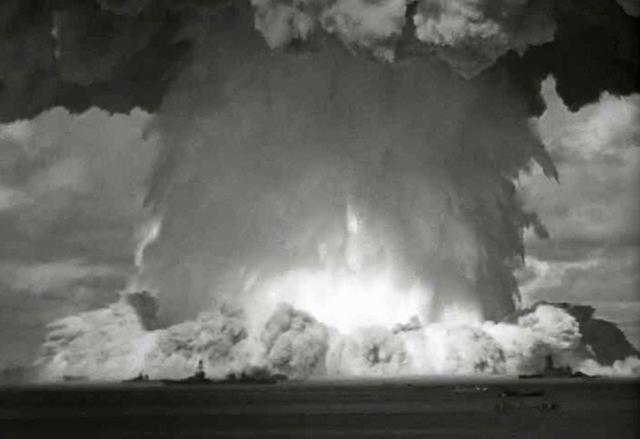 最全合集：88张核爆实验高清照片，全世界已知大型核爆实验2048次